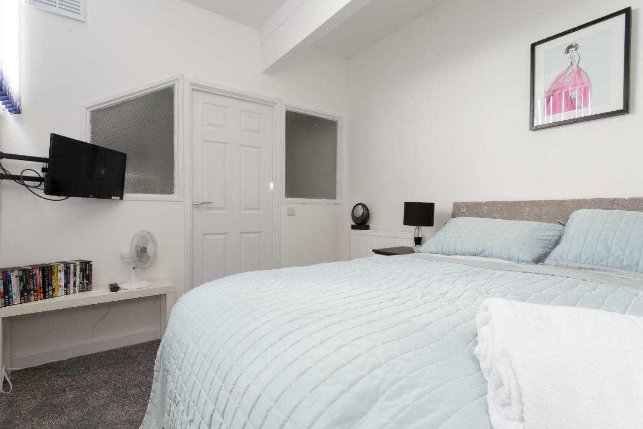 Clifton Bespoke Serviced Apartments Λιντς Εξωτερικό φωτογραφία