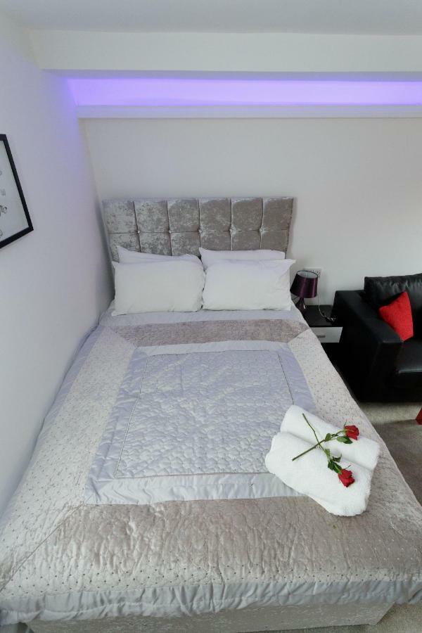 Clifton Bespoke Serviced Apartments Λιντς Εξωτερικό φωτογραφία