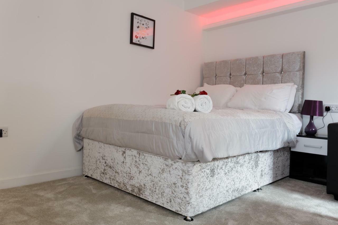 Clifton Bespoke Serviced Apartments Λιντς Εξωτερικό φωτογραφία